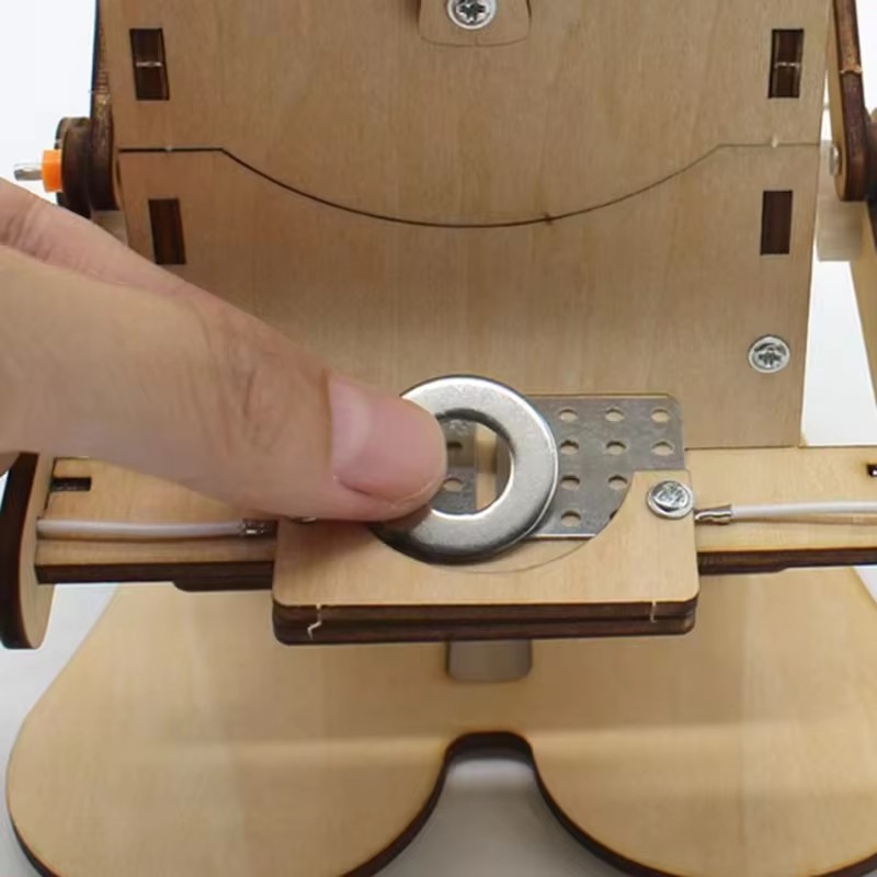 Münzschluckender Roboter Model – Science Diy Model Bewertung und Preis